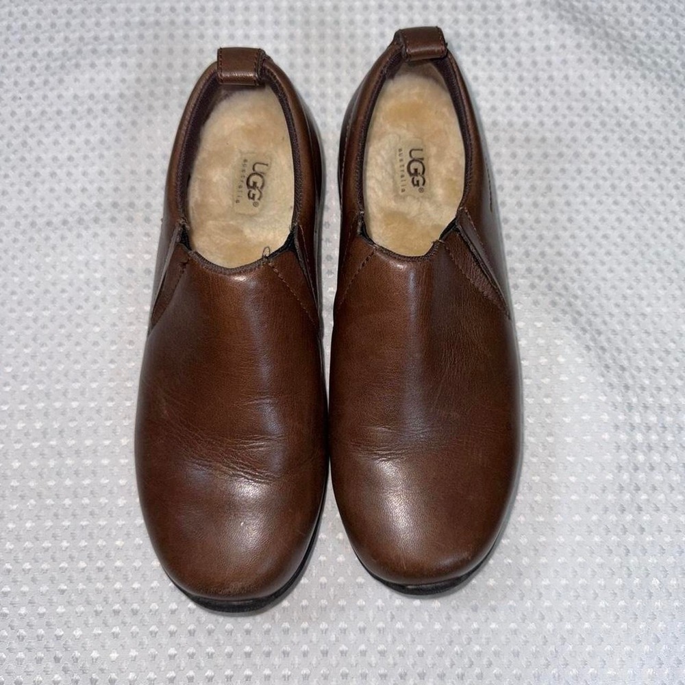 UGG Australia brown leather‎ slip-on loafer clogs